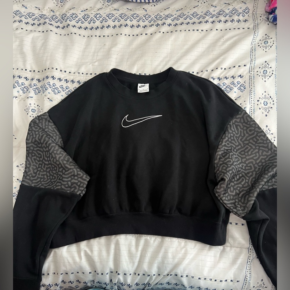 Womens Nike Sweatshirt